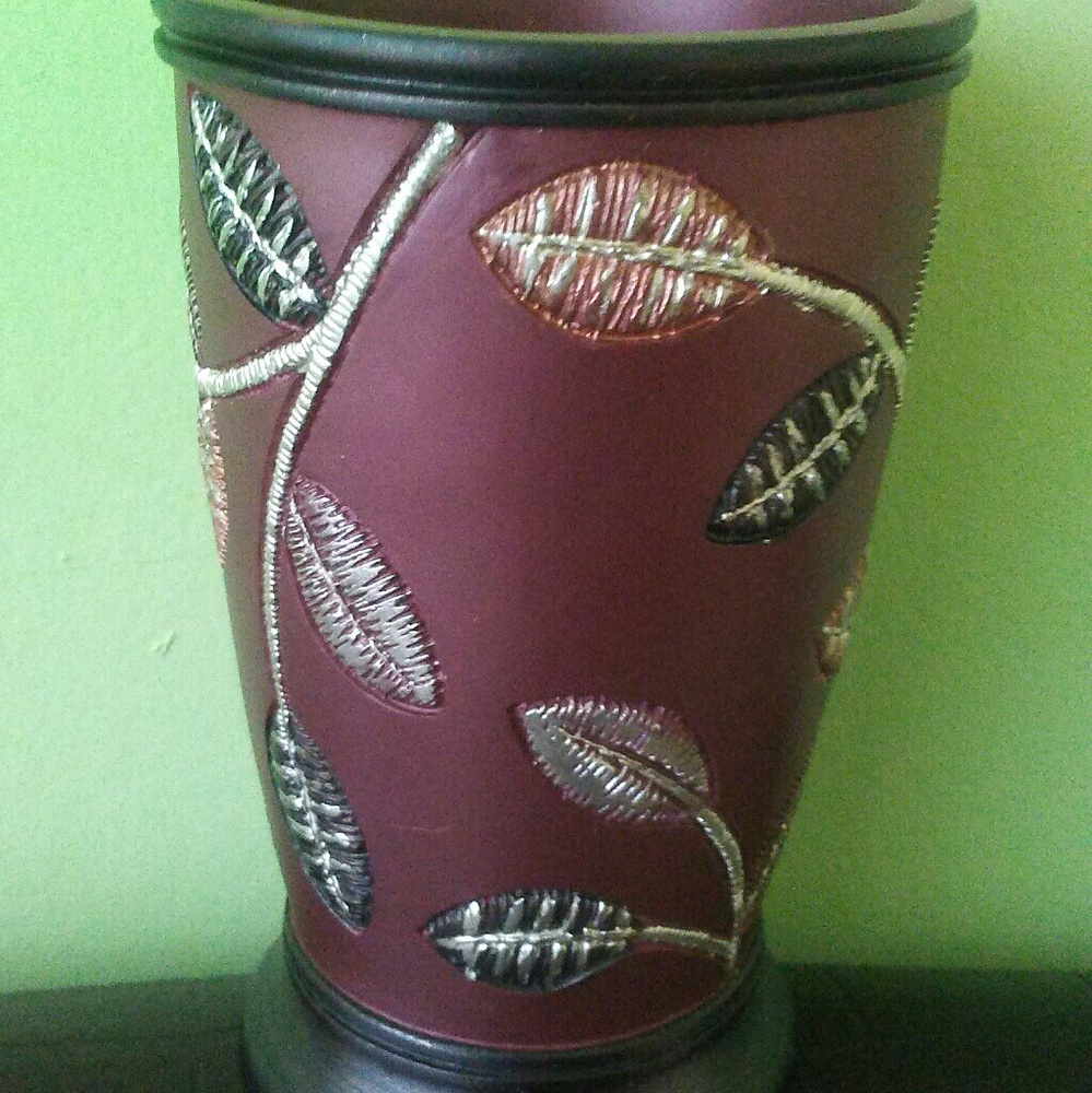 Bath tumbler